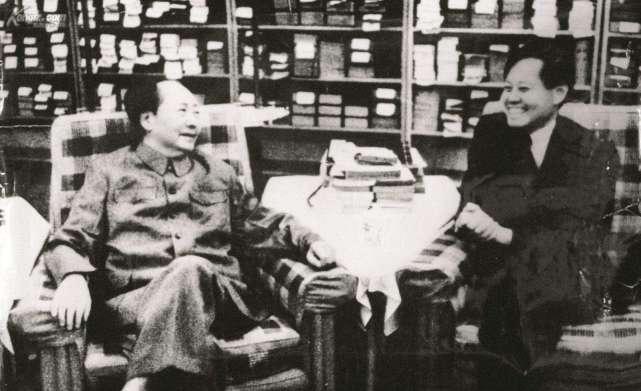 打造品味办公室 书法字画不行少-IM电竞平台(图3) IM电竞